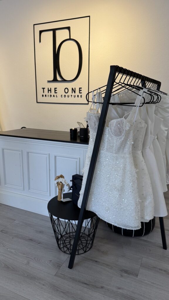 Brautkleider in Fulda: Warum "THE ONE" auf Qualität und Ästhetik setzt! 6 The One aus Fulda hat Brautkleider von der Marke "Made with love"