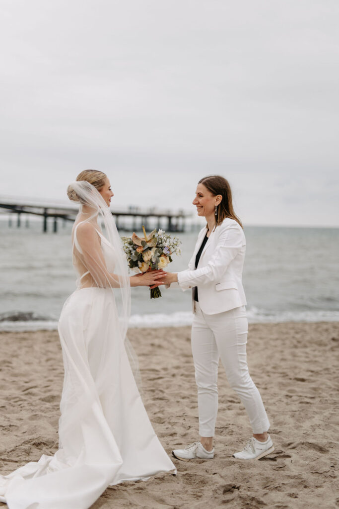 Mandy Knebusch: Wie diese Hochzeitsplanerin die Hochzeitsbranche an der Ostsee aufrüttelte! 4 heiraten an der ostsee mit hochzeitsplanerin mandy knebusch 4 - Mandy Knebusch