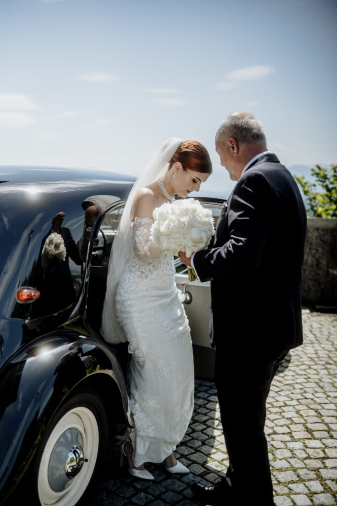 Heiraten am Bodensee: Interview mit Hochzeitsplanerin Denise Wolf 5 Elegante Hochzeit am Bodensee 41 1366x2048 1 - Heiraten am Bodensee