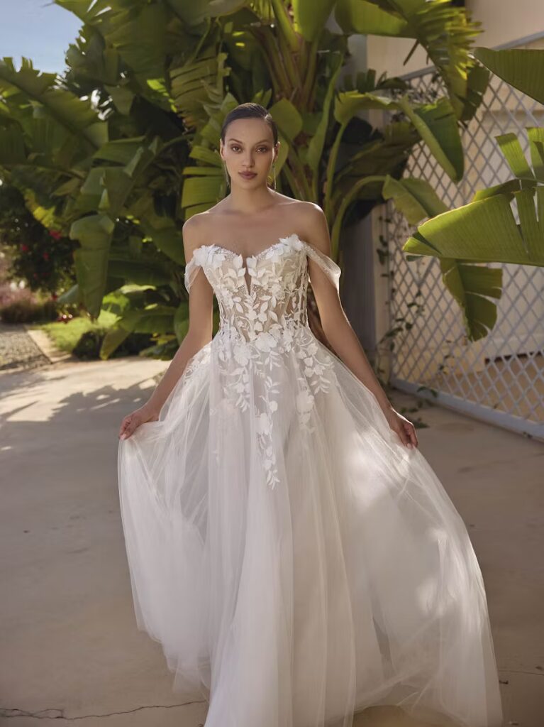 Modeca Brautkleider: Was die Marke laut Ivory & Blush aus Aalen so besonders macht 6 Modeca Brautkleid